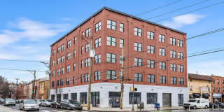 943 Washington Avenue Gallery 4
