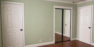 CHARMING 4 BED 2 BATH HOUSE NEAR DOWNTOWN Gallery 16