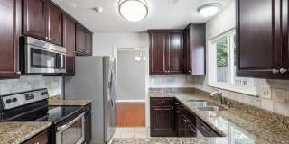 Beautifully maintained 3 bedroom, 2.5 bathroom home for rent in the heart of central Virginia Beach! Gallery 15