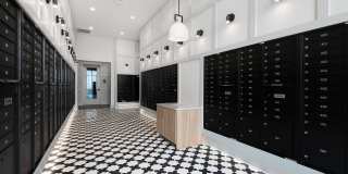 Hensley at the District Gallery 35