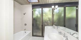 Charming Eichler in Super Desirable Community Center! Gallery 21