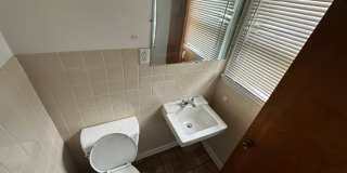 3 Bed/ 1.5 Bath Gallery 11