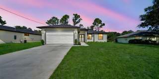 Single family for rent located in Port Charlotte FL!. 3BR+Den/2Bath.Rapid approval.NO HOA.City Water Gallery 1