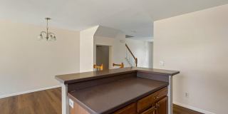 22 CRENSHAW Court Gallery 4