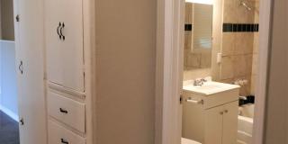 3 Bed 2 Bath 1 Car Garage -The Village NW OKC Gallery 9