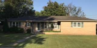 3 bedroom Home in Southeast Springfield Gallery 1