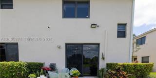 345 NE 194th Ln Gallery 23