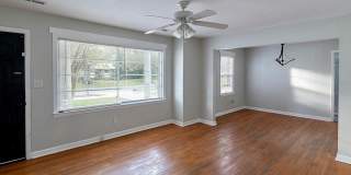 4 Bedroom 2 Bath House in Lawton Bluff - James Island Gallery 12