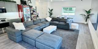 The Freehand Apartments Gallery 54