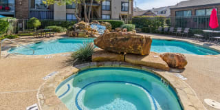 Glen at Highpoint Gallery 43