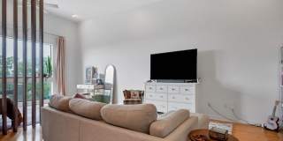 2931 E 12th Street #306 Gallery 7