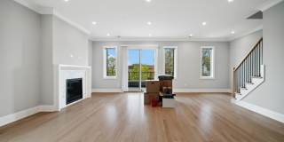 4819 N Ashland Avenue Gallery 2