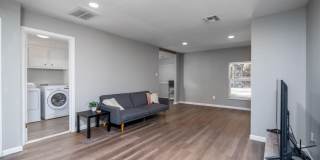 949 Kenwood Drive Gallery 15