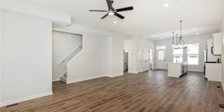 2240 E 97th Street Gallery 5