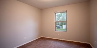 3 Bedroom Duplex with a fenced in yard in Battlefield, MO Gallery 23