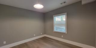 723 Ford Place Gallery 11