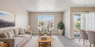 The Retreat at Dry Creek - Affordable Housing Gallery 24