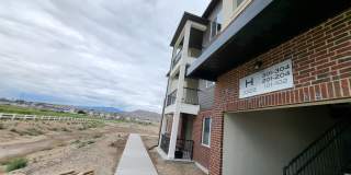 Short term lease available flexible end date Gallery 4