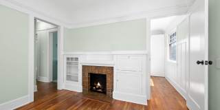 Charming Sherman Heights 2-Bedroom, Available Now! Gallery 15