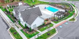 2 Bed, 2 Bath Condo with Garage Close to Downtown Franklin Gallery 24