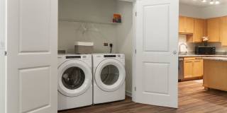 Creekridge on the Park - Affordable Housing Gallery 24
