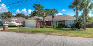 4 Bedroom in Navarre! 4 Bedroom in Navarre! Gallery 5