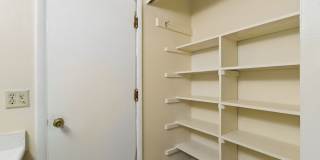 Spacious 2-Bedroom Apartments Near The Ohio State University Gallery 7