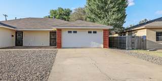 Refreshed 2 Bedroom 2 Bathroom Duplex in Ridgecrest! Refreshed 2 Bedroom 2 Bathroom Duplex in Ridgecrest! Gallery 1