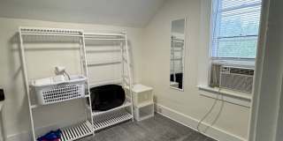 4-Bedroom Near U-M with Bonus Room, Big Backyard & Front Porch Gallery 23