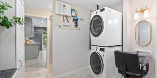 219 Fifth Avenue Gallery 19