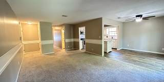 2 bedroom 2 bath condo w/ balcony & garage available for rent in Mill Ridge! 2 bedroom 2 bath condo w/ balcony & garage available for rent in Mill Ridge! Gallery 4