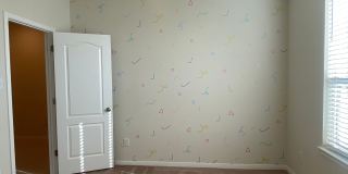 4 BEDROOM, SHORT TERM LEASE AVAILABLE Gallery 18