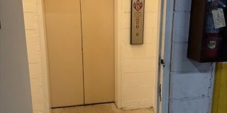 843 4th St Gallery 22