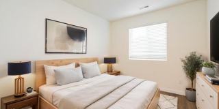 13581 Oneida Lane Gallery 13