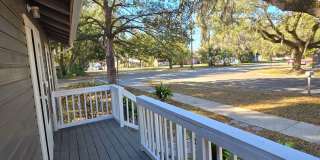 3/1 - Renovated Ranch-Style home minutes from Downtown Gallery 4