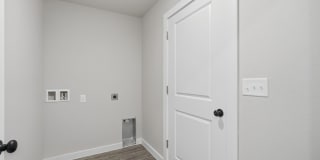 Available May 29 | $2,550 – Hampton Hills Living Near Stargate Gallery 16
