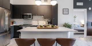 AMLI Park West Gallery 1