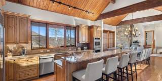 364 Ridge Road Gallery 10