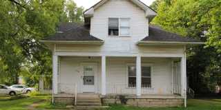 PRELEASING for AUGUST! Close to Campus Gallery 7