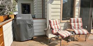 Spacious Garden-level Condo with Kitchenette in North Boulder Gallery 33