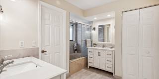 5750 Coach House Circle Gallery 12