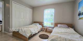 4022 SW 12th Pl Gallery 11