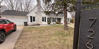 Gorgeous 2+ Bedroom 2 Bathroom Home $1995 Gallery 1