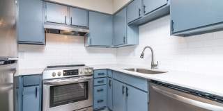 Creekside Apartment Homes Gallery 1