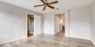 Beautiful 3 bedroom, 2.5 bath 2 story home! Gallery 17