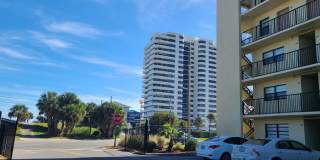 Vacation Rental - 30 Day min stay - across From Daytona Beach Only $1500-$2000 Month Gallery 1