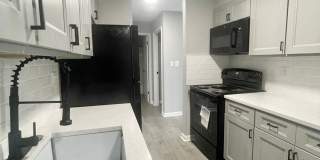 Fully Renovated Modern Apartments Gallery 7