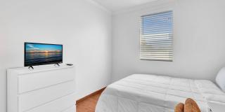 Spacious & Fully Renovated Townhome in East Hollywood – Prime Location! Gallery 32