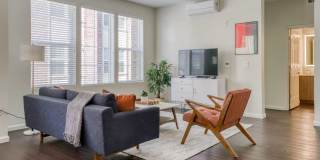 The Mason Gallery 14