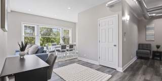 1111 Bonnie Brae Place Gallery 6